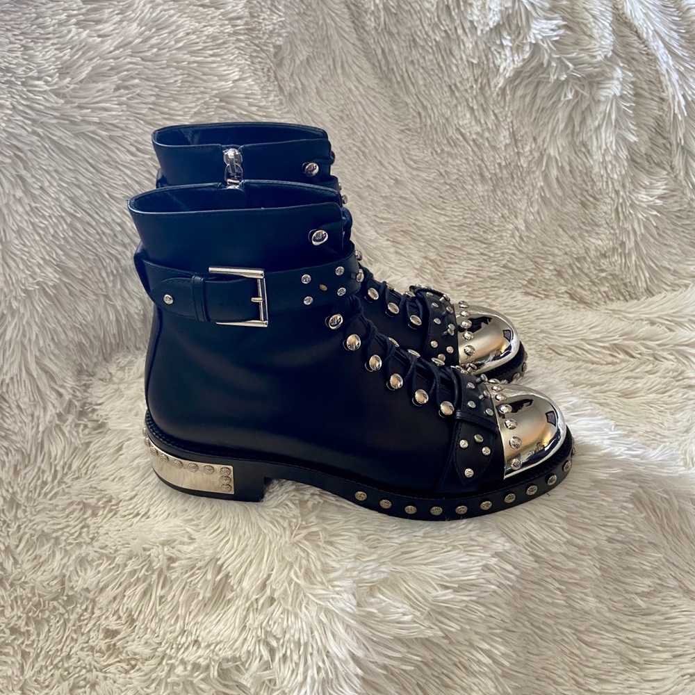 Alexander McQueen BlackHobnailStuddedLeatherBoot